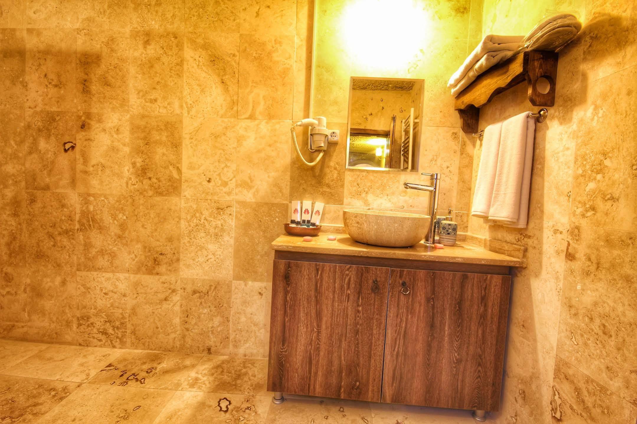 Marvel Of Cappadocia Hotel เกอเรเม ภายนอก รูปภาพ