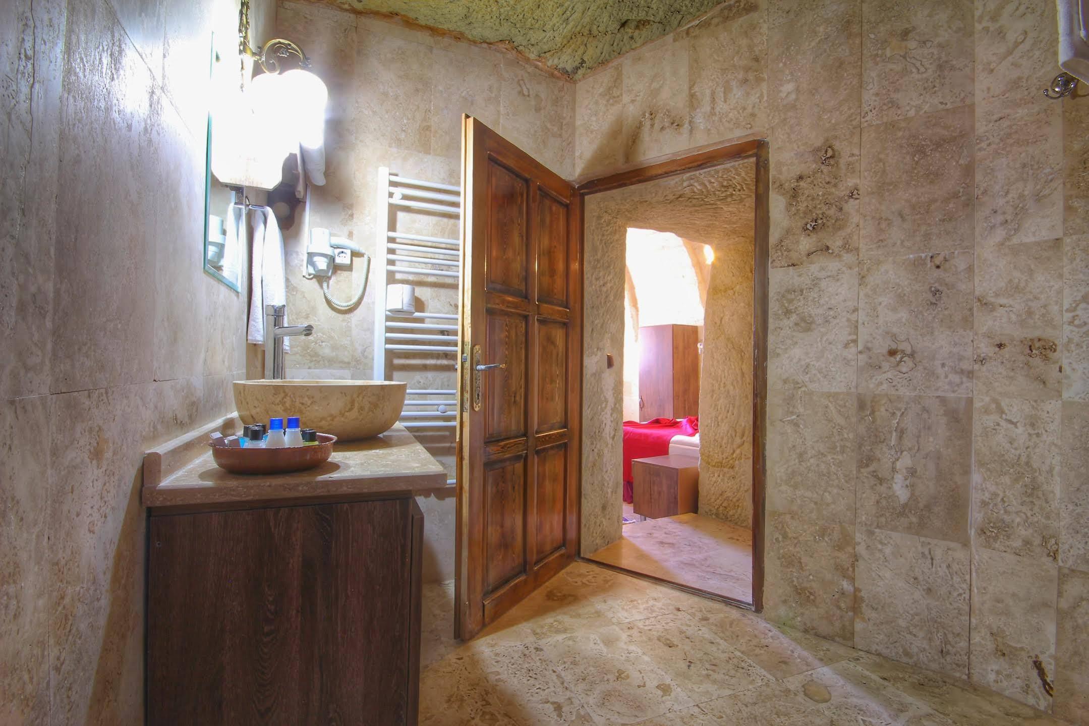 Marvel Of Cappadocia Hotel เกอเรเม ภายนอก รูปภาพ
