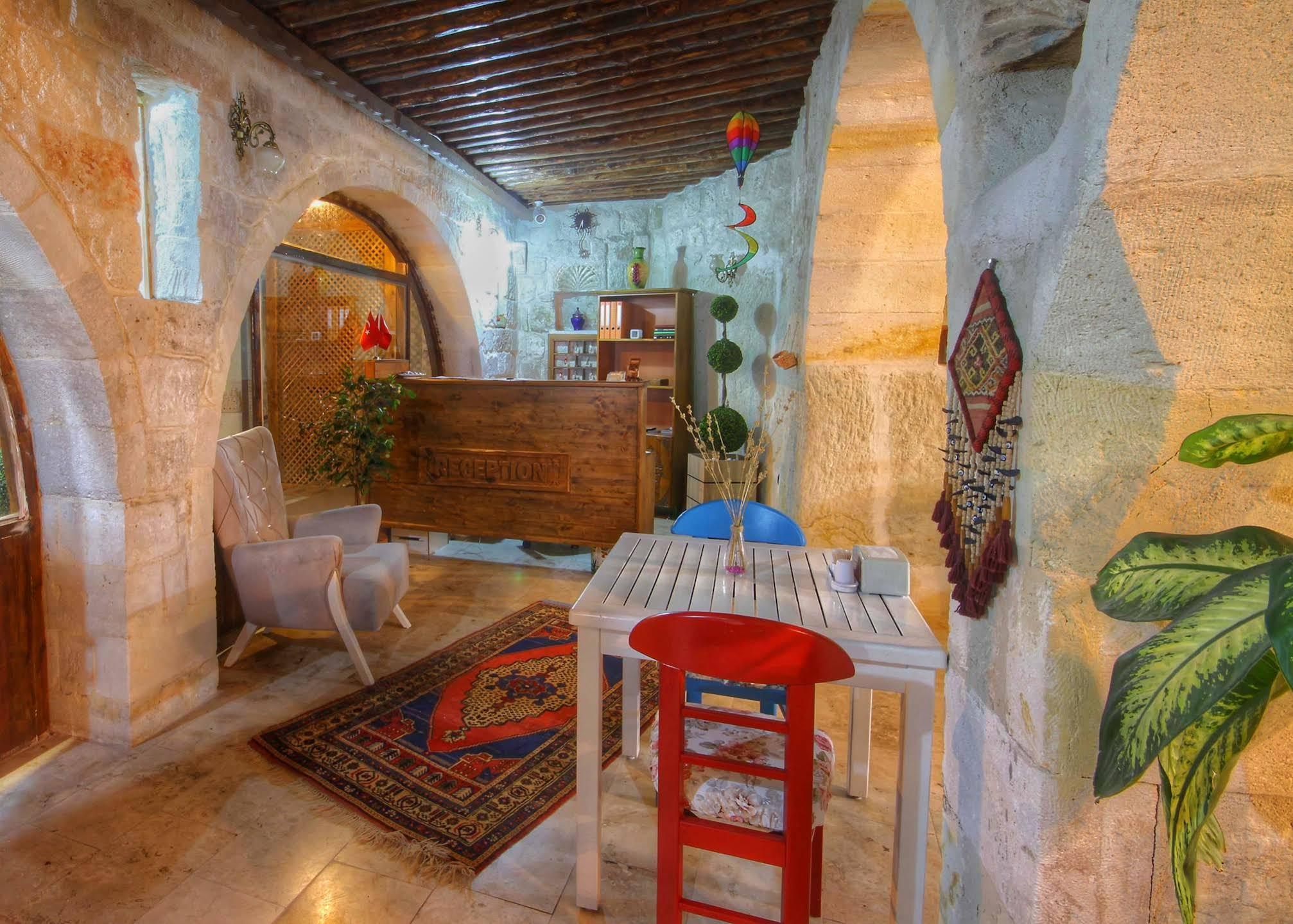 Marvel Of Cappadocia Hotel เกอเรเม ภายนอก รูปภาพ