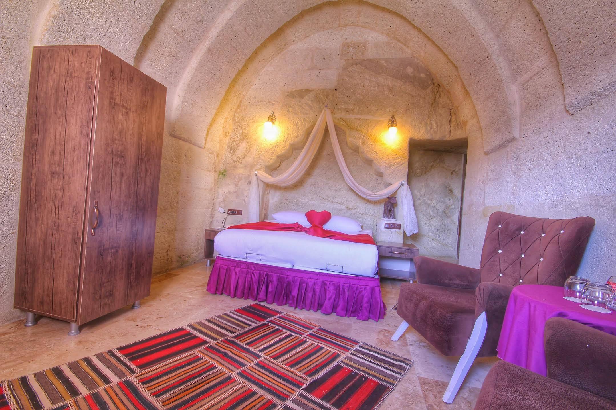 Marvel Of Cappadocia Hotel เกอเรเม ภายนอก รูปภาพ