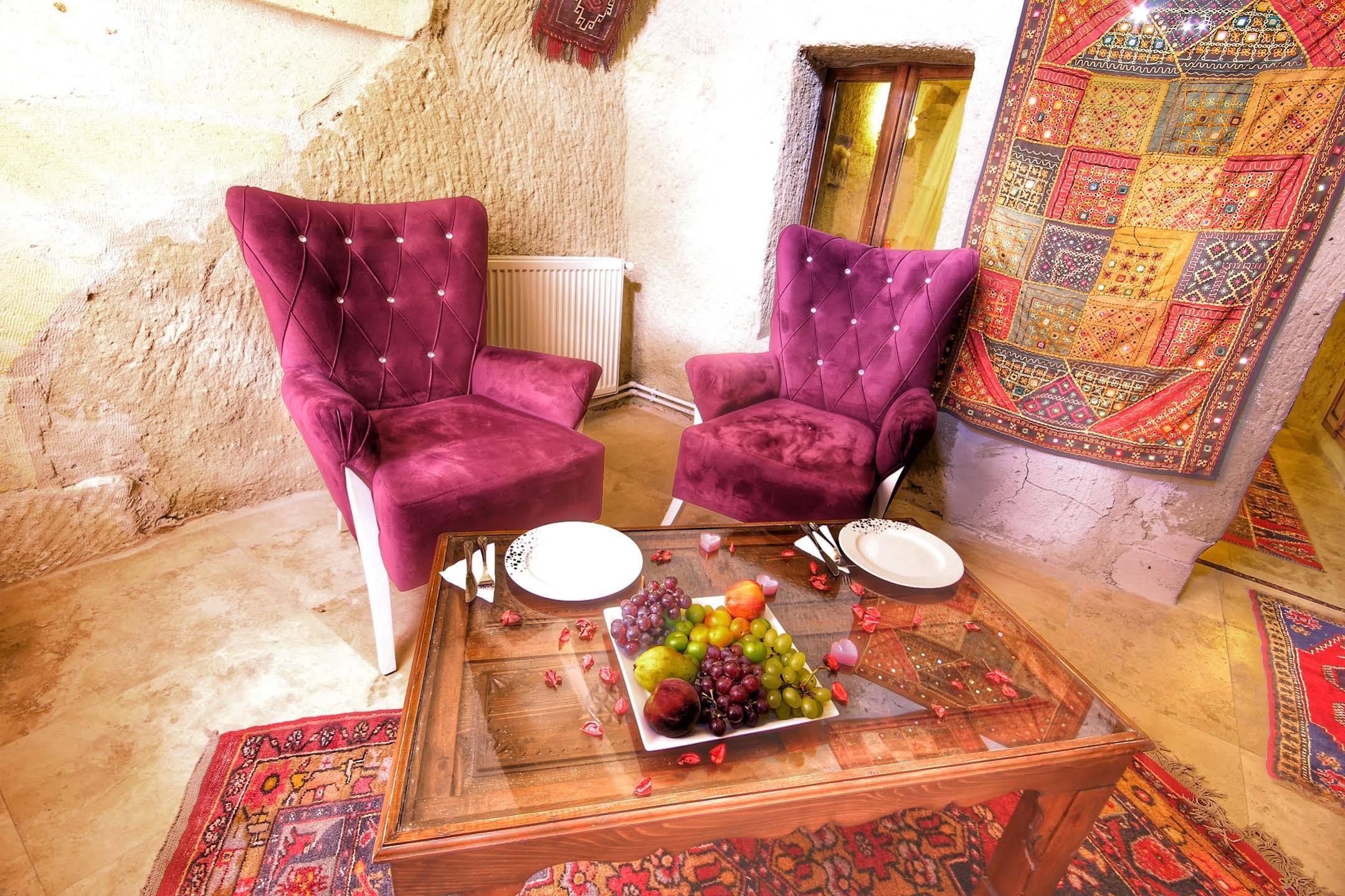 Marvel Of Cappadocia Hotel เกอเรเม ภายนอก รูปภาพ