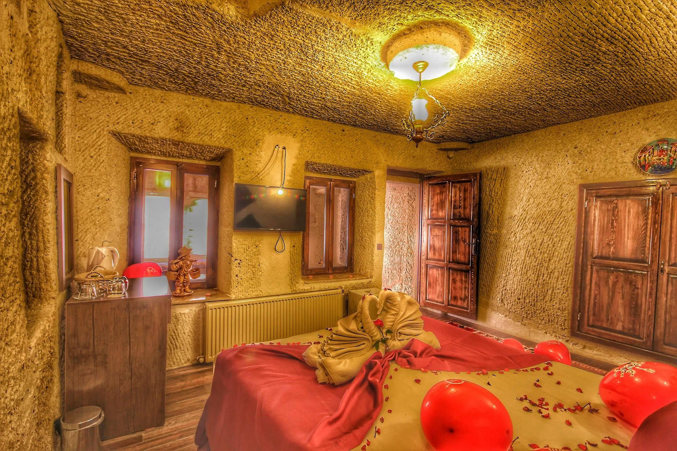 Marvel Of Cappadocia Hotel เกอเรเม ภายนอก รูปภาพ