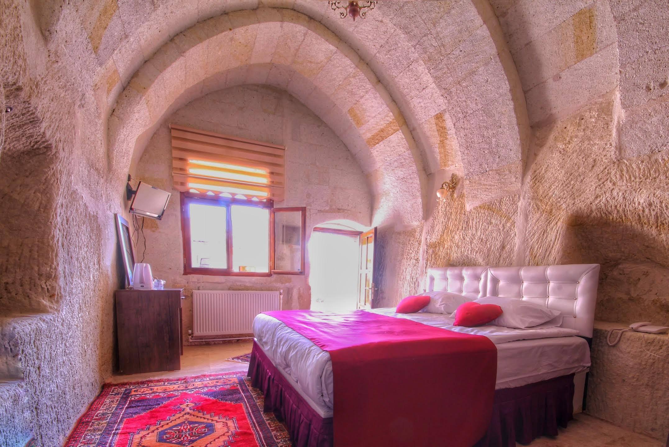 Marvel Of Cappadocia Hotel เกอเรเม ภายนอก รูปภาพ