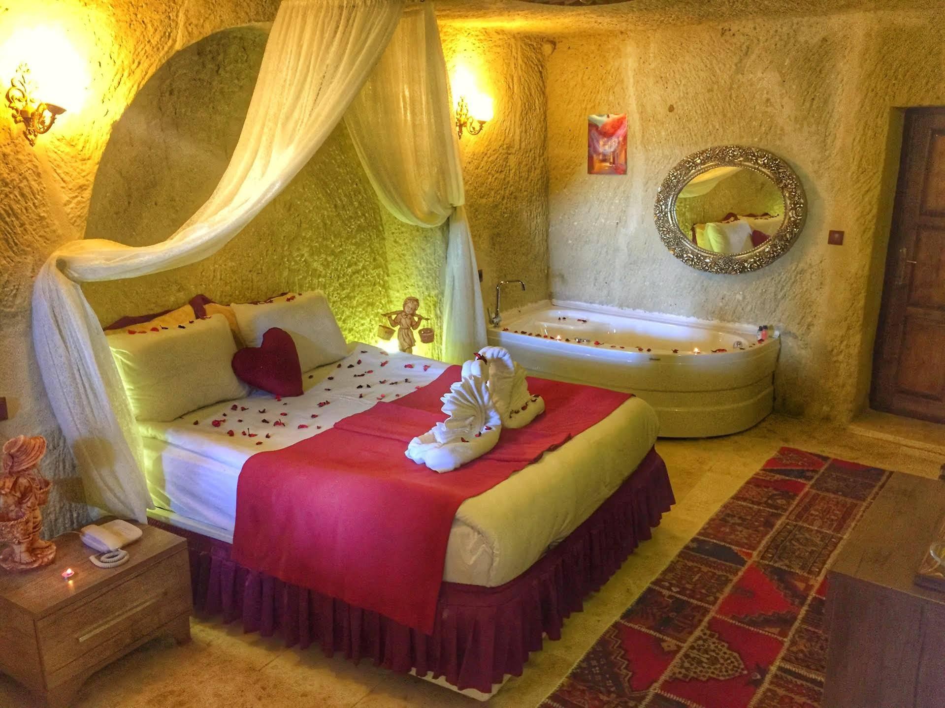Marvel Of Cappadocia Hotel เกอเรเม ภายนอก รูปภาพ
