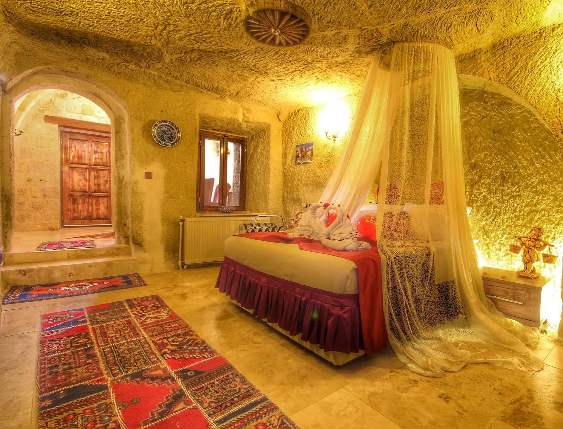 Marvel Of Cappadocia Hotel เกอเรเม ภายนอก รูปภาพ